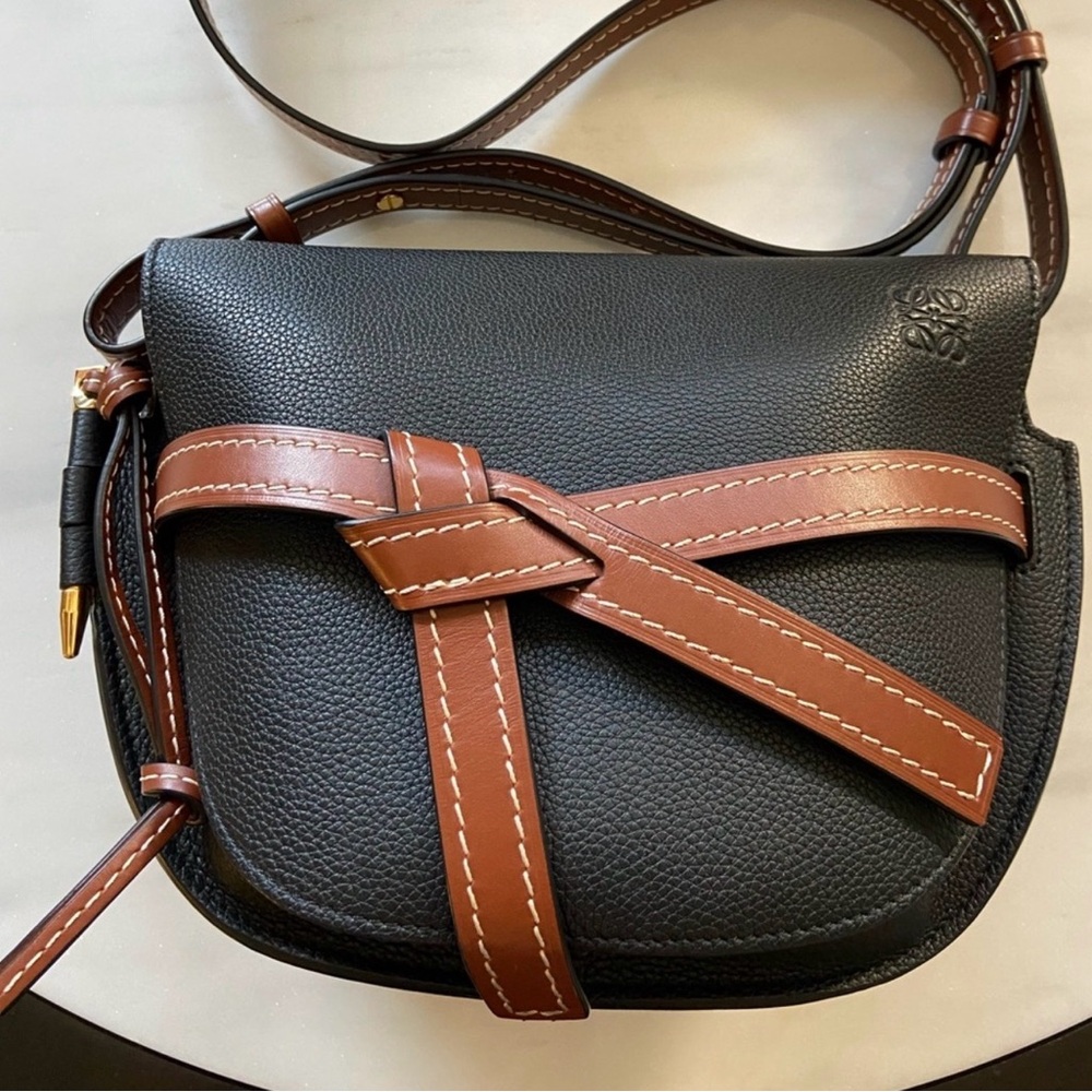 Sold:Loewe gate bag - Picture 2 of 13